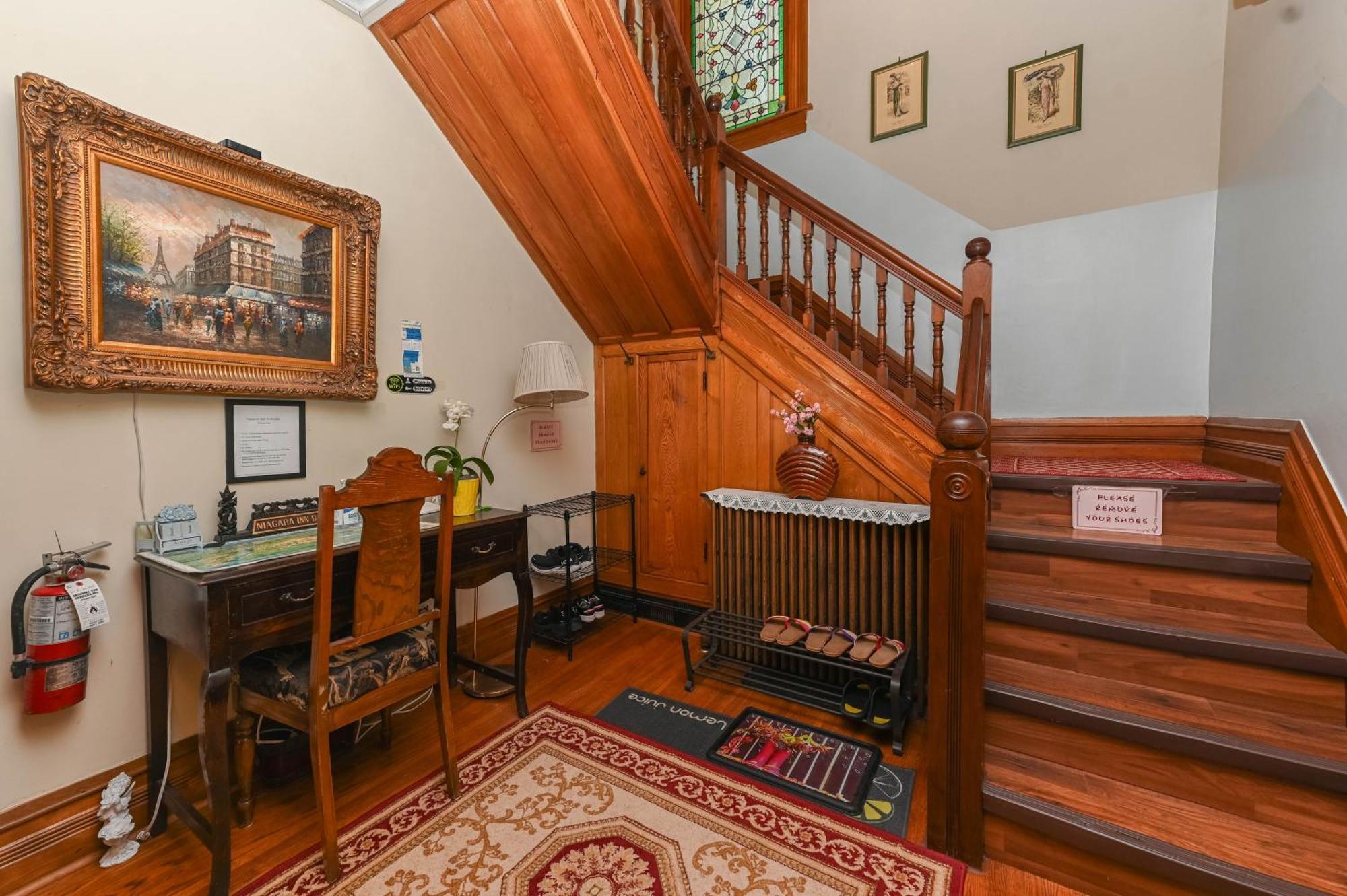 Niagara Inn Bed And Breakfast Extérieur photo